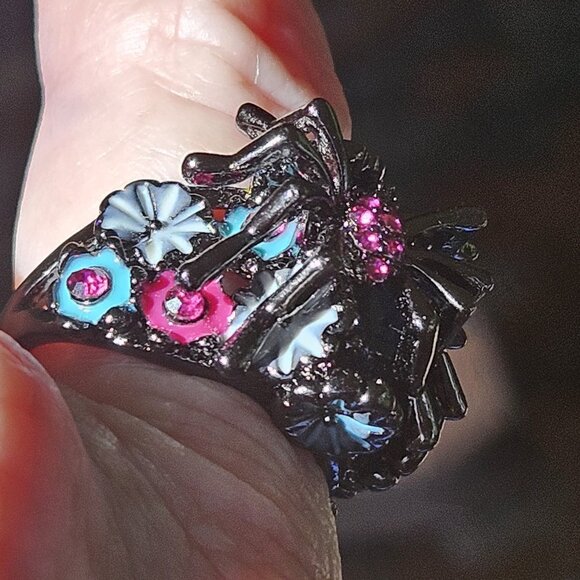 🕷️💐Spider / Floral Ring GORGEOUS - NWOT💐🕷️ - Picture 14 of 16